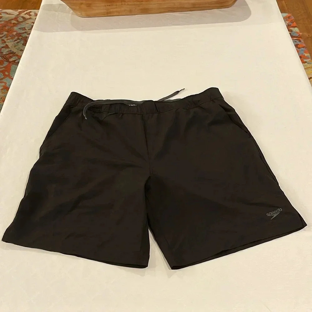 Speedo men’s lined‎ swim trunks shorts large worn once EUC
